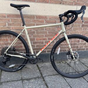 Kona rove dl kleur brown (2025)